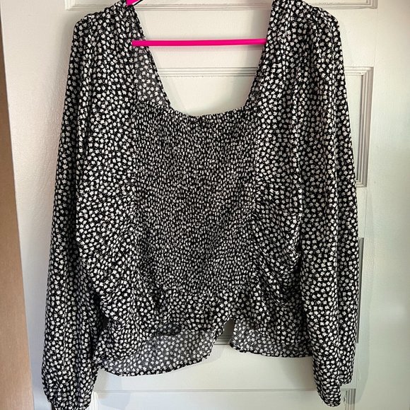 NWT H&M Floral Draped Blouse - Picture 7 of 8